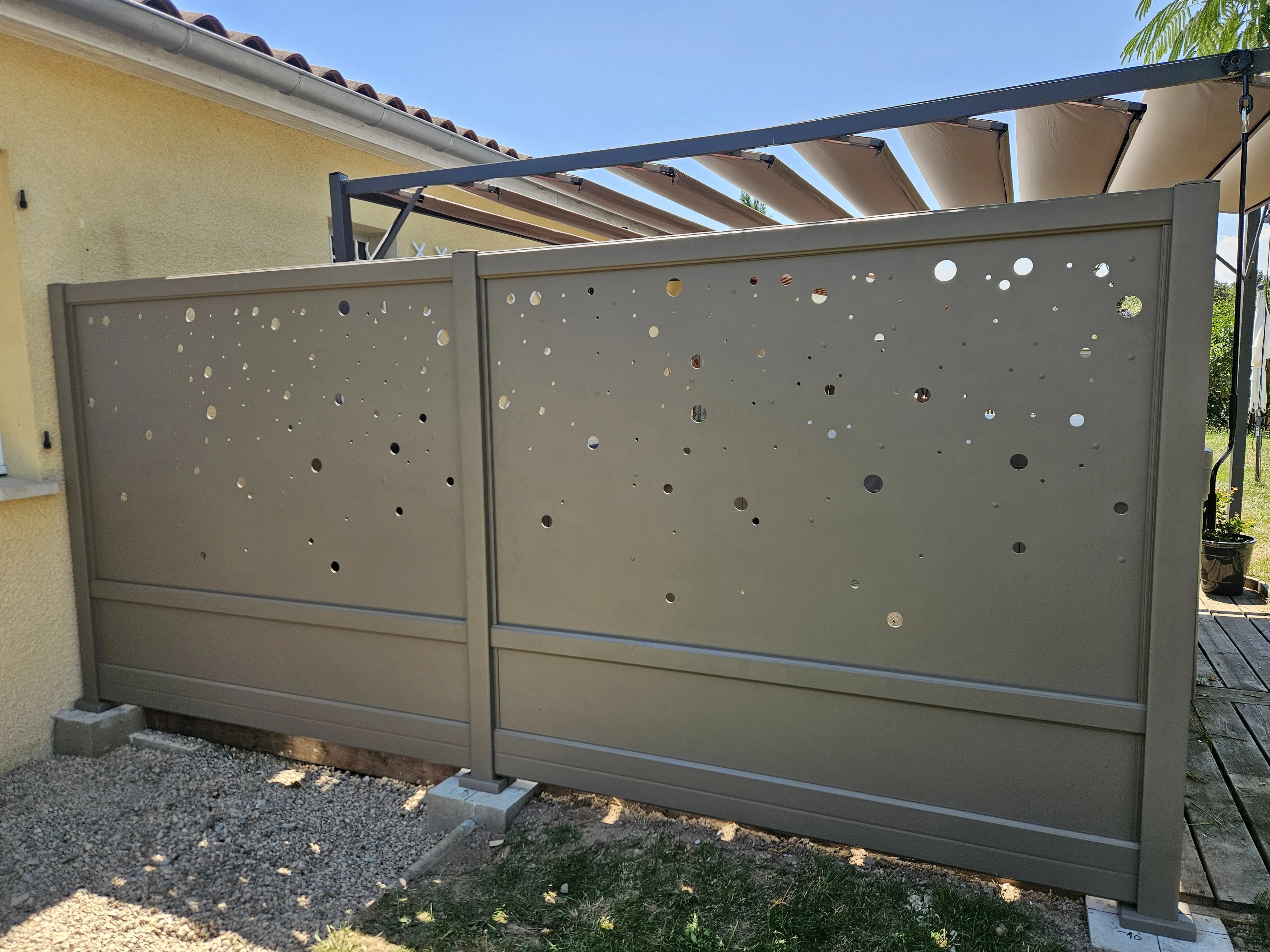Brise vue modele petillant