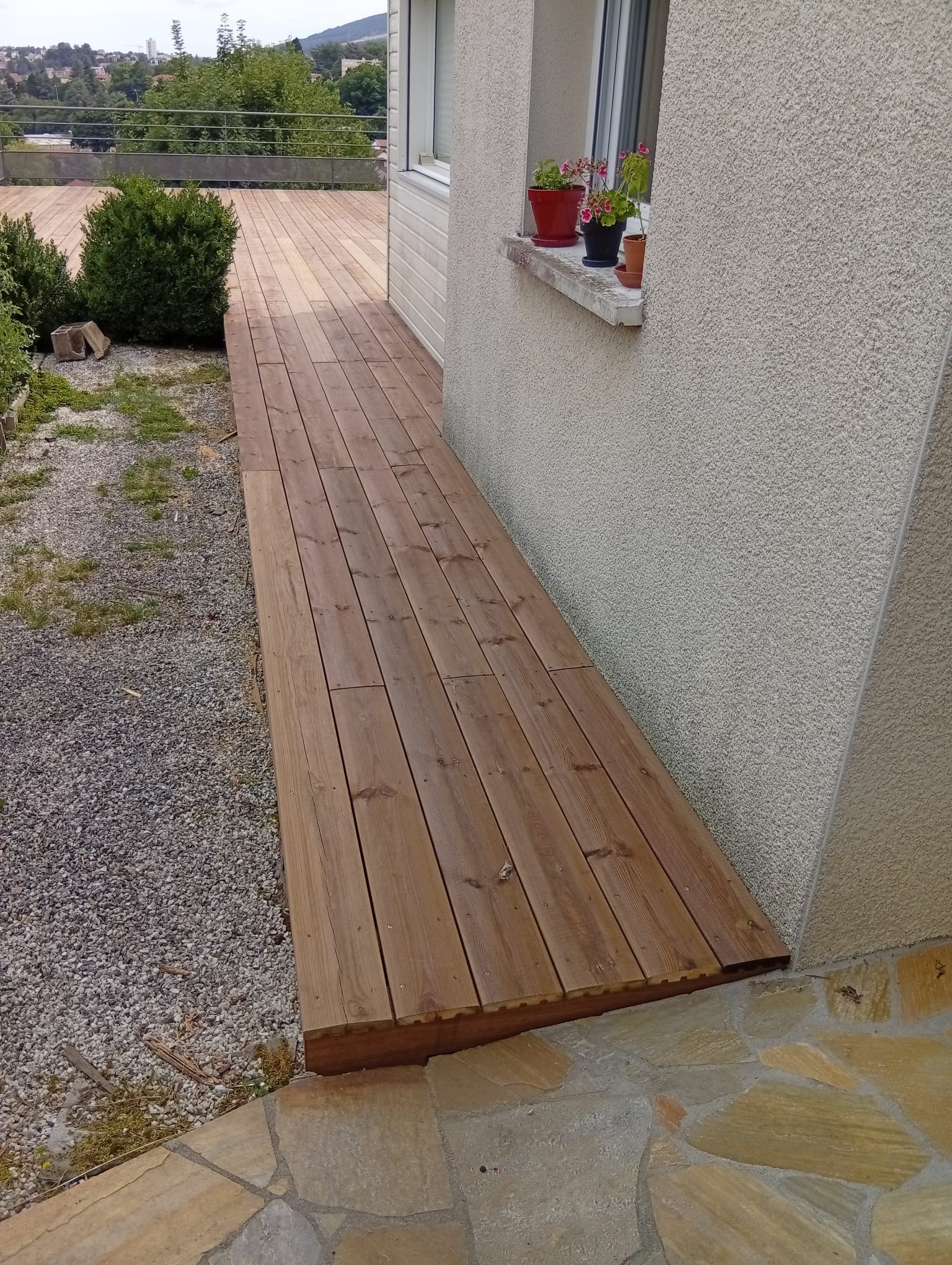 Terrasse pin St Etienne
